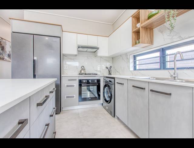 3 BEDROOM CLUSTER FOR SALE IN ALBERTSDAL